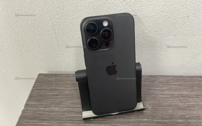 Apple iPhone 15 Pro 8/128 ГБ