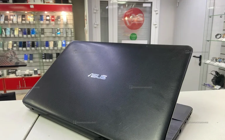 Ноутбук Asus Pentium N3700/GeForce 920M/HDD 1TB