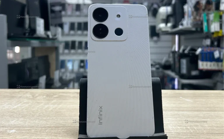 Infinix Smart 7 HD 2/64 ГБ
