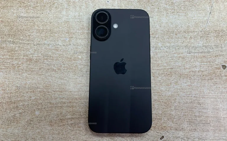 Apple iPhone 16 8/128 ГБ