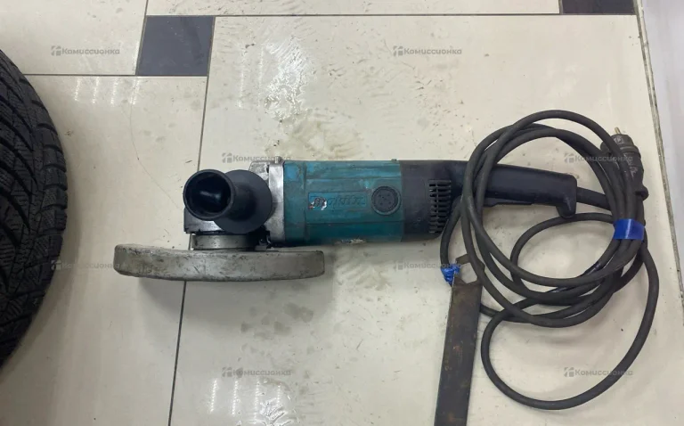 УШМ Makita  9069S