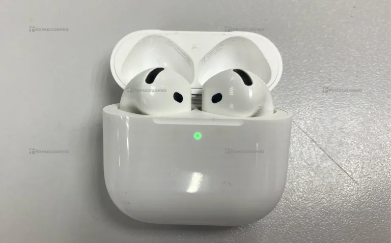 Наушники  AirPods 4