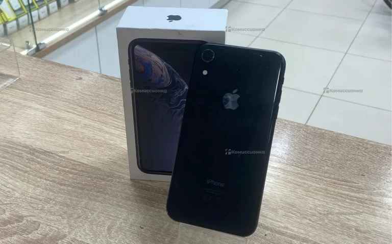 Apple iPhone XR 3/64 ГБ