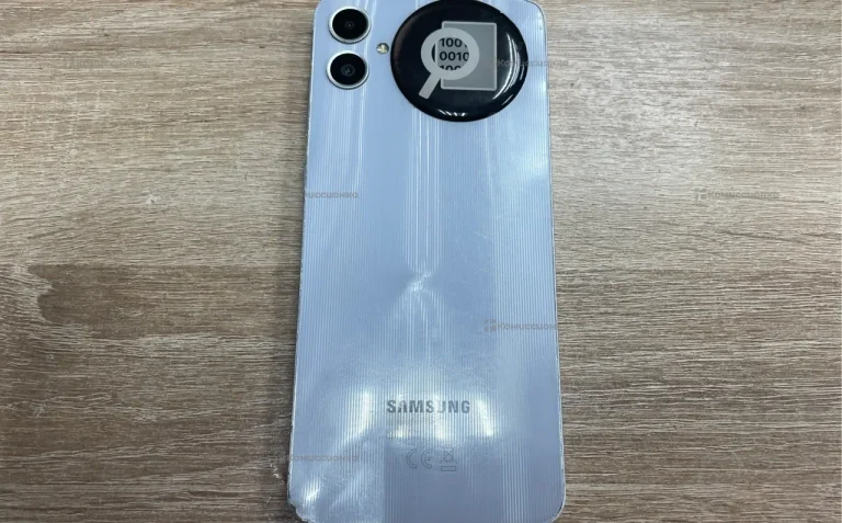 Samsung galaxy a05 4/64 ГБ