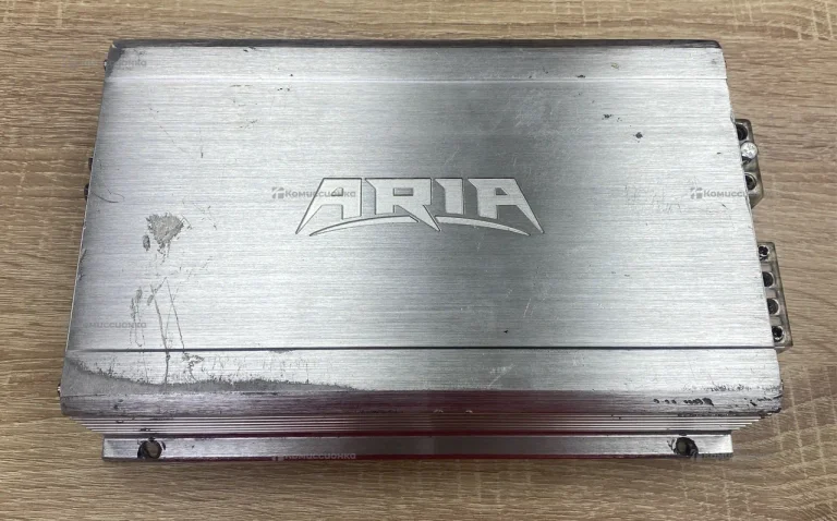 Усилитель  Aria AP-D1000