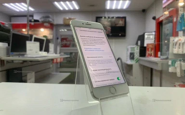 Apple iPhone 8 64 ГБ