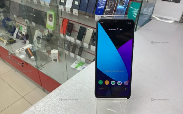 Realme C3 3/64 ГБ
