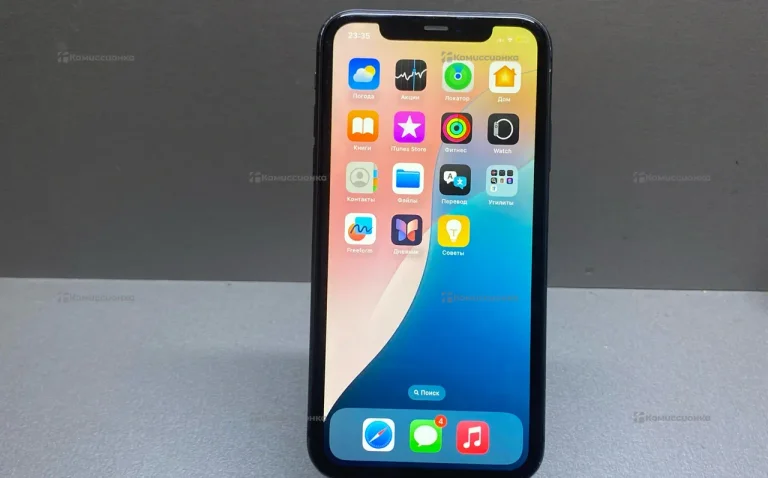 Apple iPhone 11 4/64 ГБ