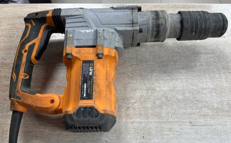 Перфоратор LEIYA LY-4092N