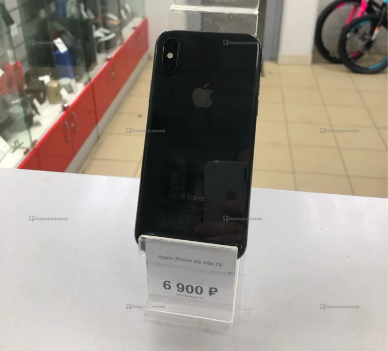 Apple iPhone XS 4/64 ГБ