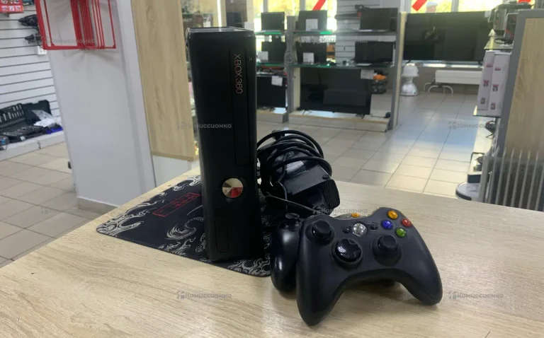 Приставка Xbox 360 (Игровые приставки)
