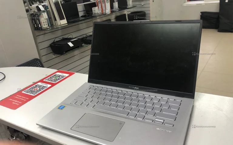 Ноутбук  asus VivoBook