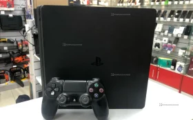 Купить Приставка PS4. slim 1tb б/у , в Курган Цена:18990рублей