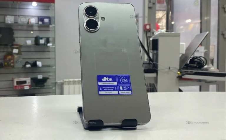 Tecno Spark Go 2 4/128 Гб