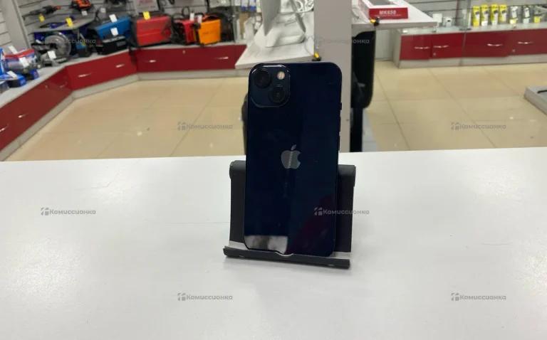 Apple iPhone 13 4/128 ГБ