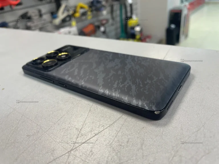 Xiaomi Poco F6 Pro 12/256 ГБ