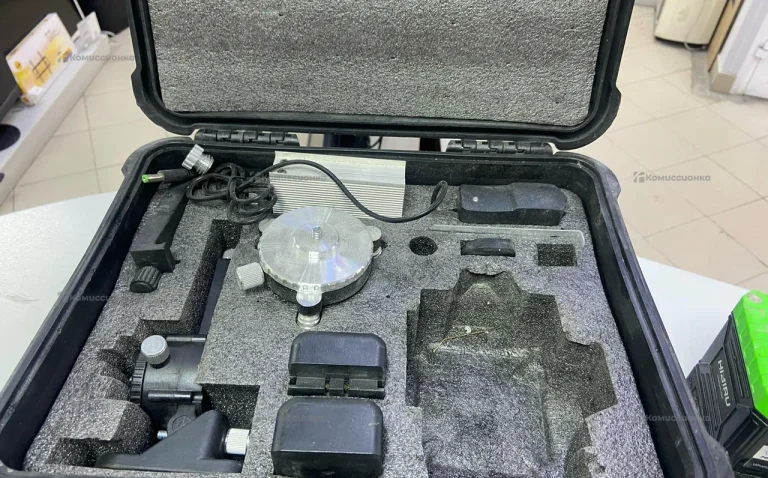 Лазерный уровень HIBIRU Omnitronic 4360