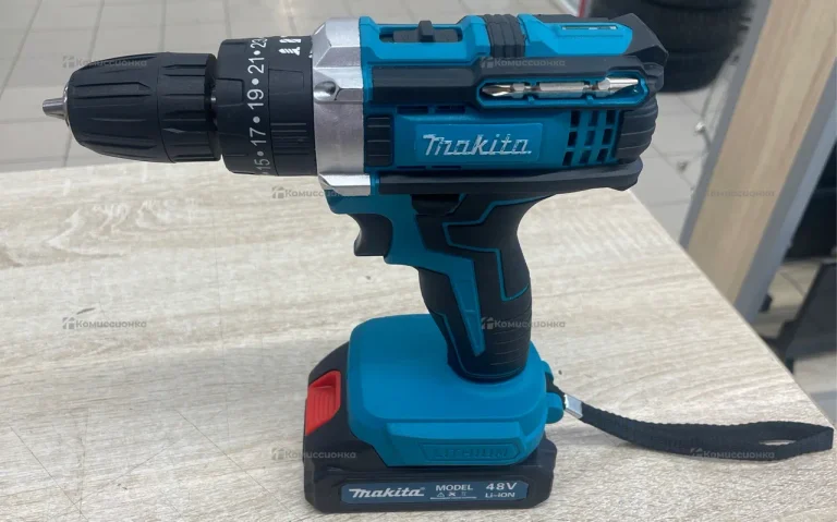 Шуруповерт Makita копия