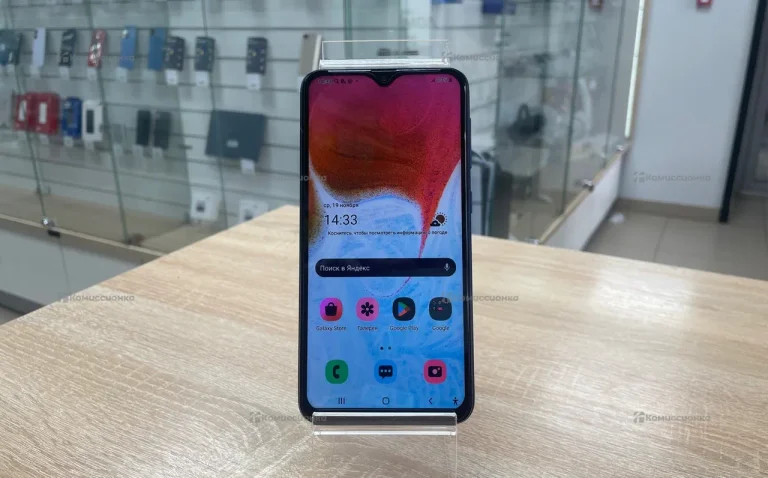 Samsung Galaxy A10 2/32 ГБ