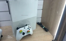 Приставка Xbox One S 500 ГБ