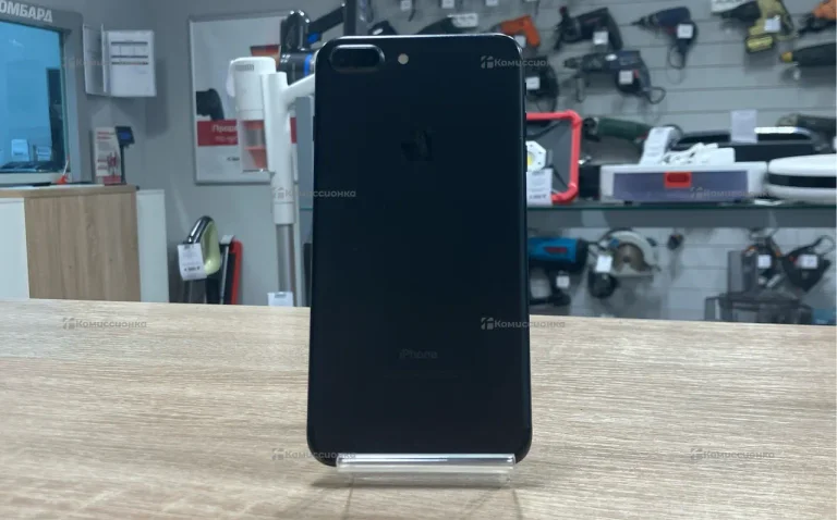 Apple iPhone 7 Plus 3/128 ГБ