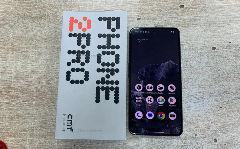 Nothing Phone CMF by Nothing Phone 2 Pro 8/128