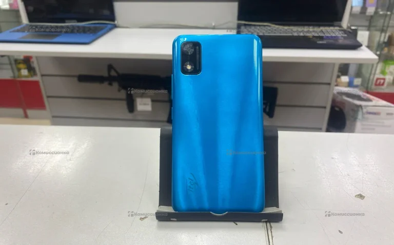 Itel A17 1/16 ГБ