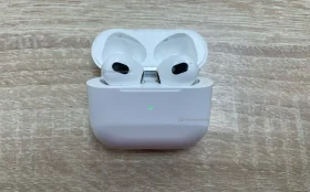 Купить Наушники  Airpods реплика б/у , в Екатеринбург Цена:790рублей