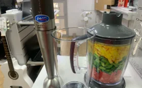 Купить Кухонный миксер Redmond б/у , в Уфа Цена:1900рублей