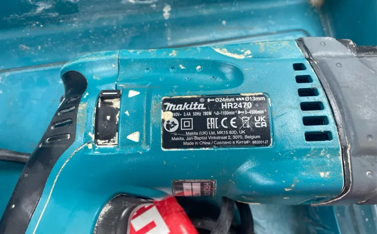 Перфоратор makita HR2470