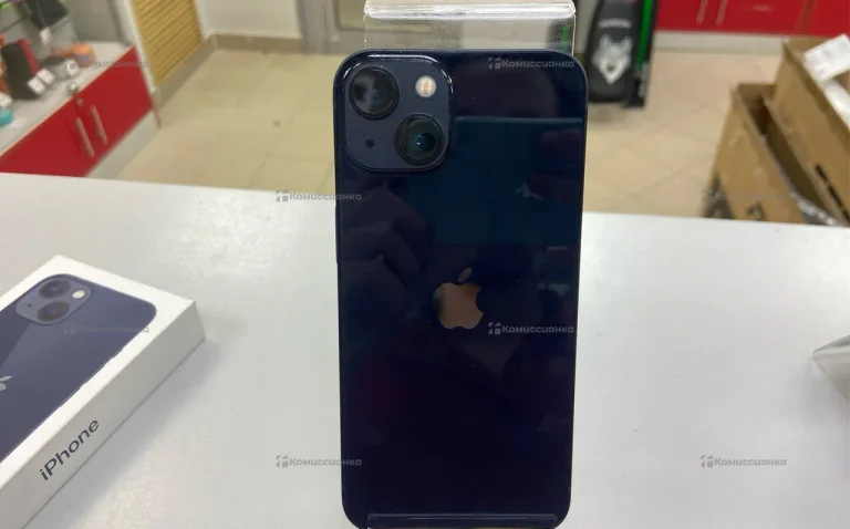 Apple iPhone 13 4/128 ГБ