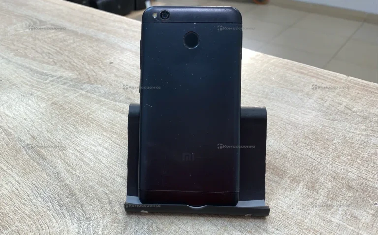 Xiaomi Redmi 4 (4X) 2/16 ГБ