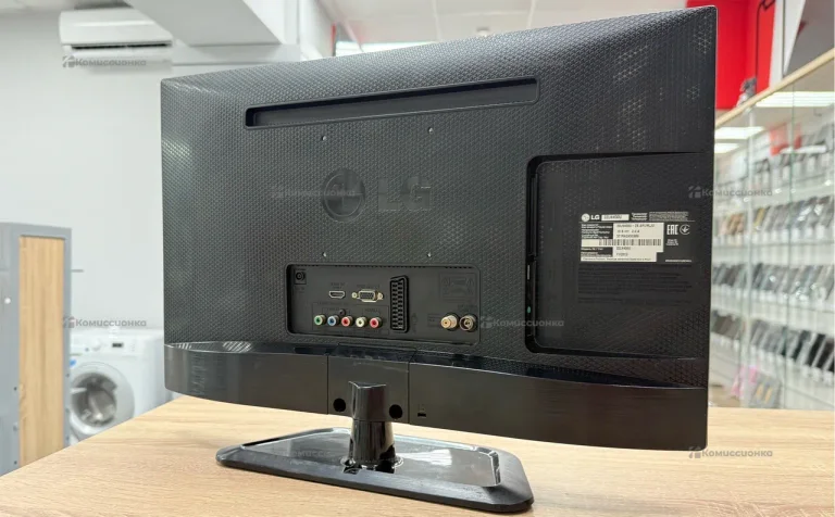 Телевизор LG 22LN450U
