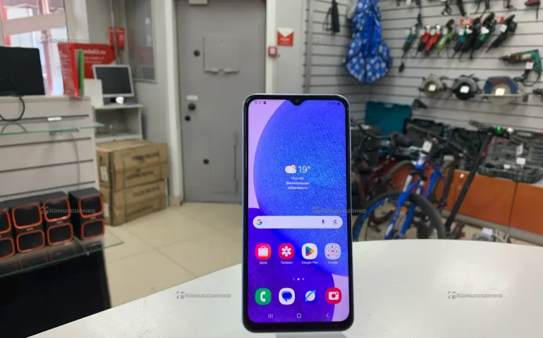 Samsung Galaxy A23 4/64 ГБ