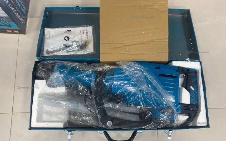 Отбойный молоток makita HM1306