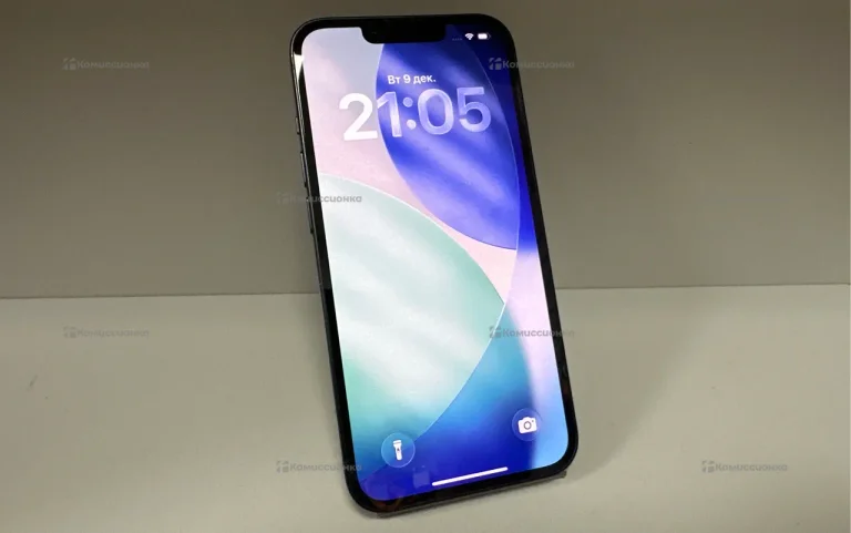 Apple iPhone 13 4/128 ГБ