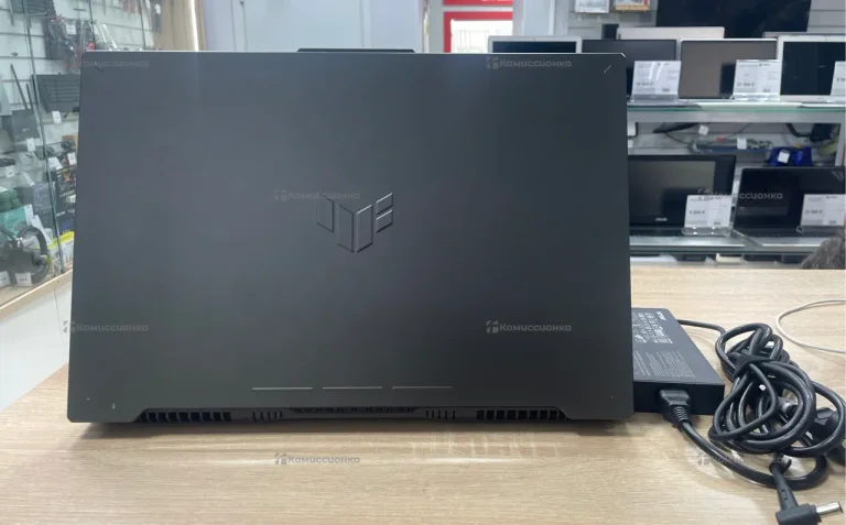 Ноутбук Asus Tuf Gaming A17 FA707
