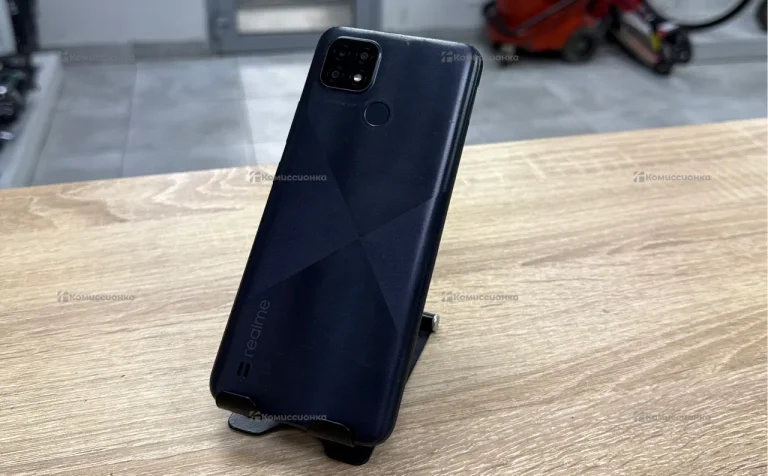 Realme c21