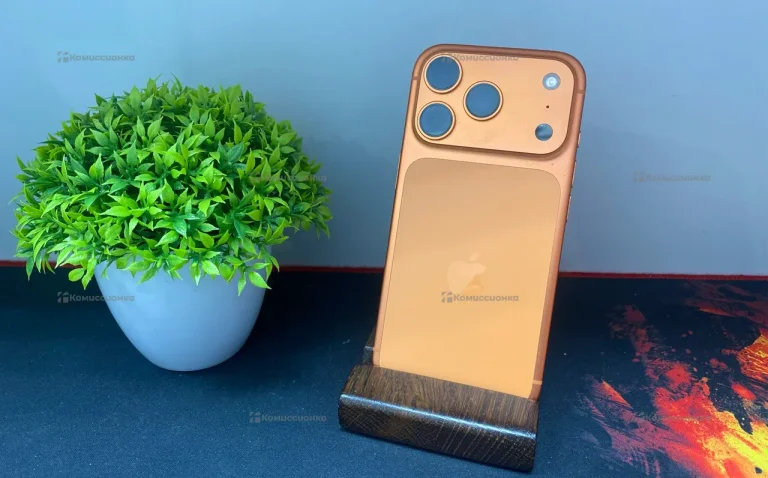 Apple iPhone 17 Pro 8/256 ГБ