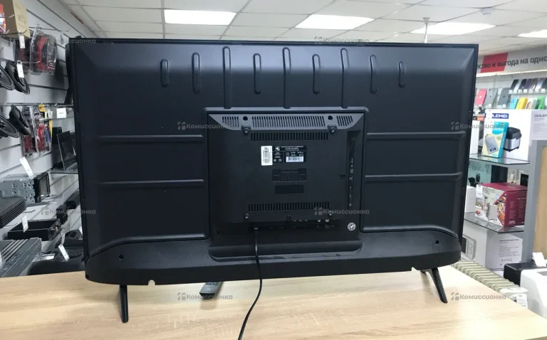 Телевизор HI VHIX-43F169MSY