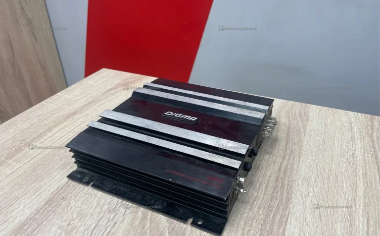Усилитель  digma DCP-200