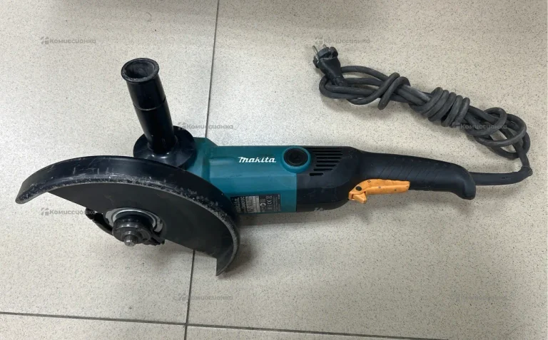УШМ makita GA9010C