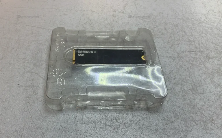 Накопитель Samsung SSD mz-vl21t00