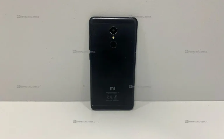 Xiaomi Redmi 5 3/32 ГБ
