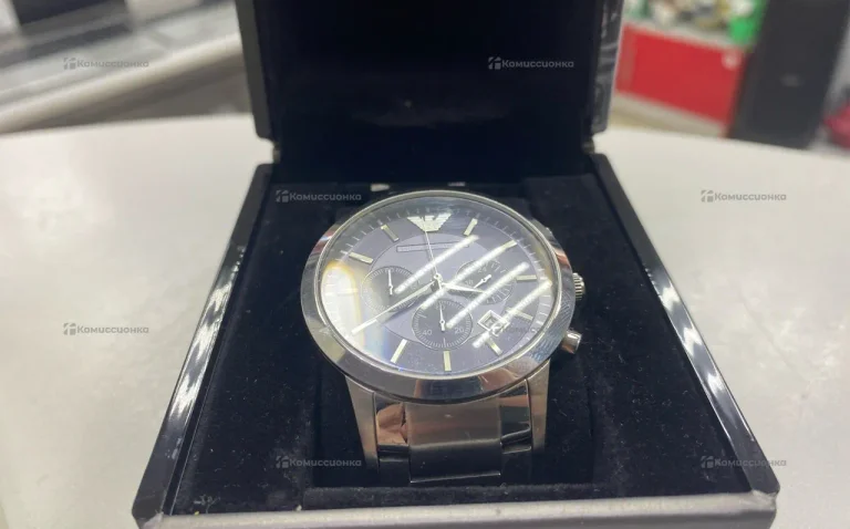 Часы  EMPORIO ARMANI