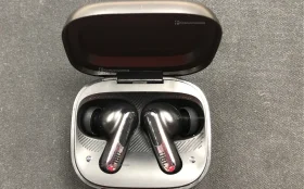 Купить Наушники JBL LIVE BEAM 3 б/у , в Москва и область Цена:990рублей