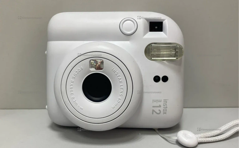 Фотоаппарат  Fujifilm Instax 12 mini