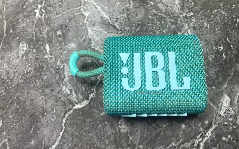 Колонка  JBL GO3