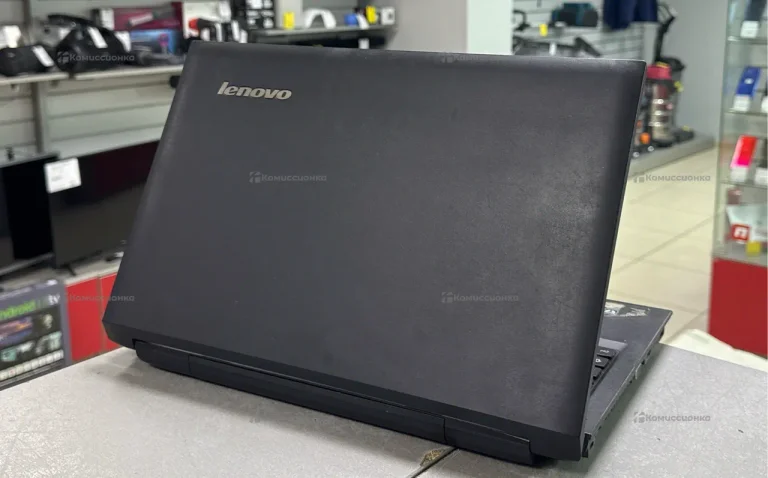 Ноутбук  Lenovo