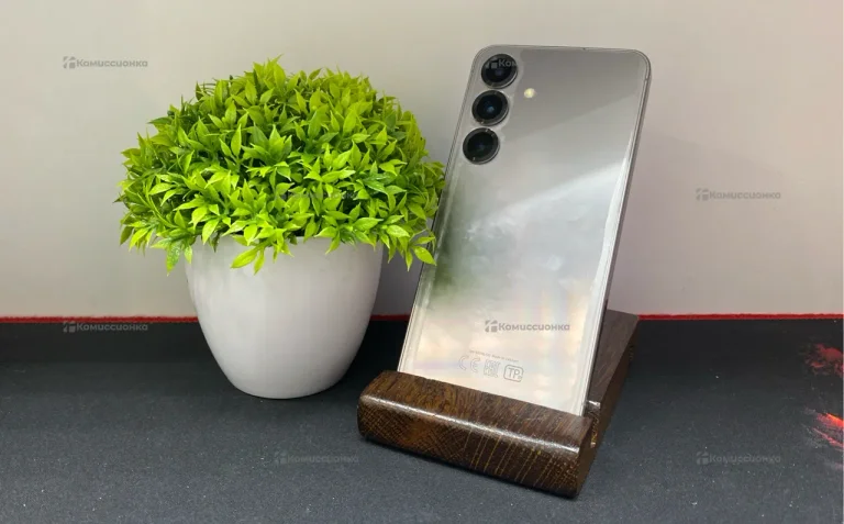 Samsung Galaxy S25 12/256 ГБ